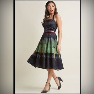 Collectif Vintage Halter Midi Dress – Enchanted Forest Tree Print – Black XS